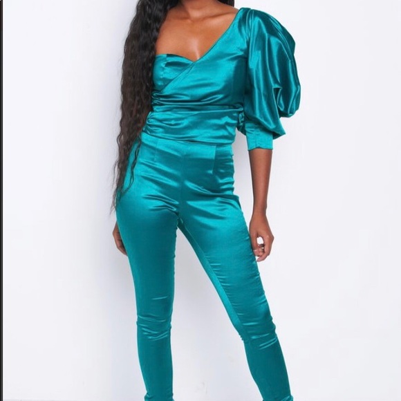 Lia green set - Picture 1 of 2